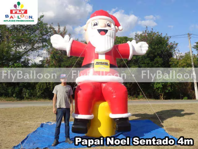Papai Noel inflável gigante para Moveletro Rede Nordeste